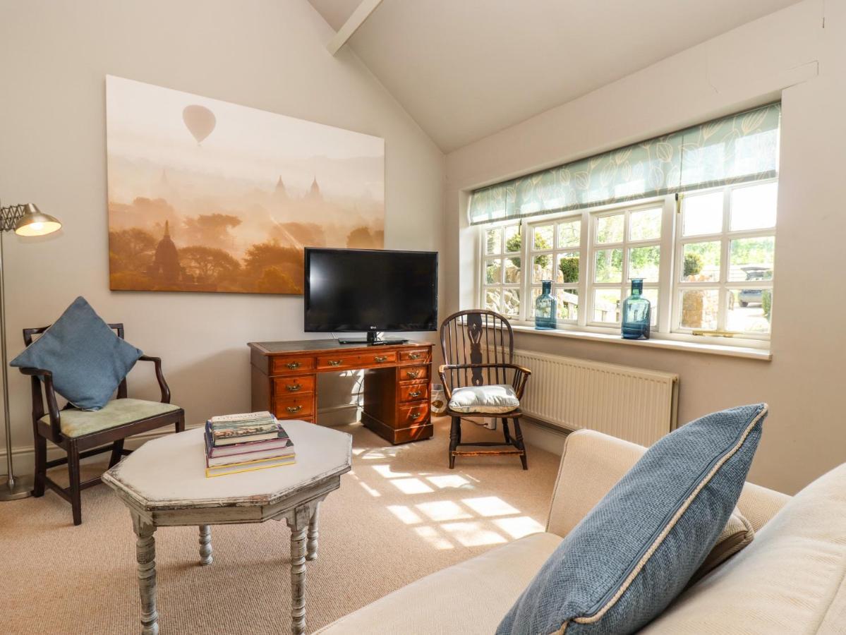 Foxhill Farm Barn Villa Bourton-on-the-Water Exteriör bild