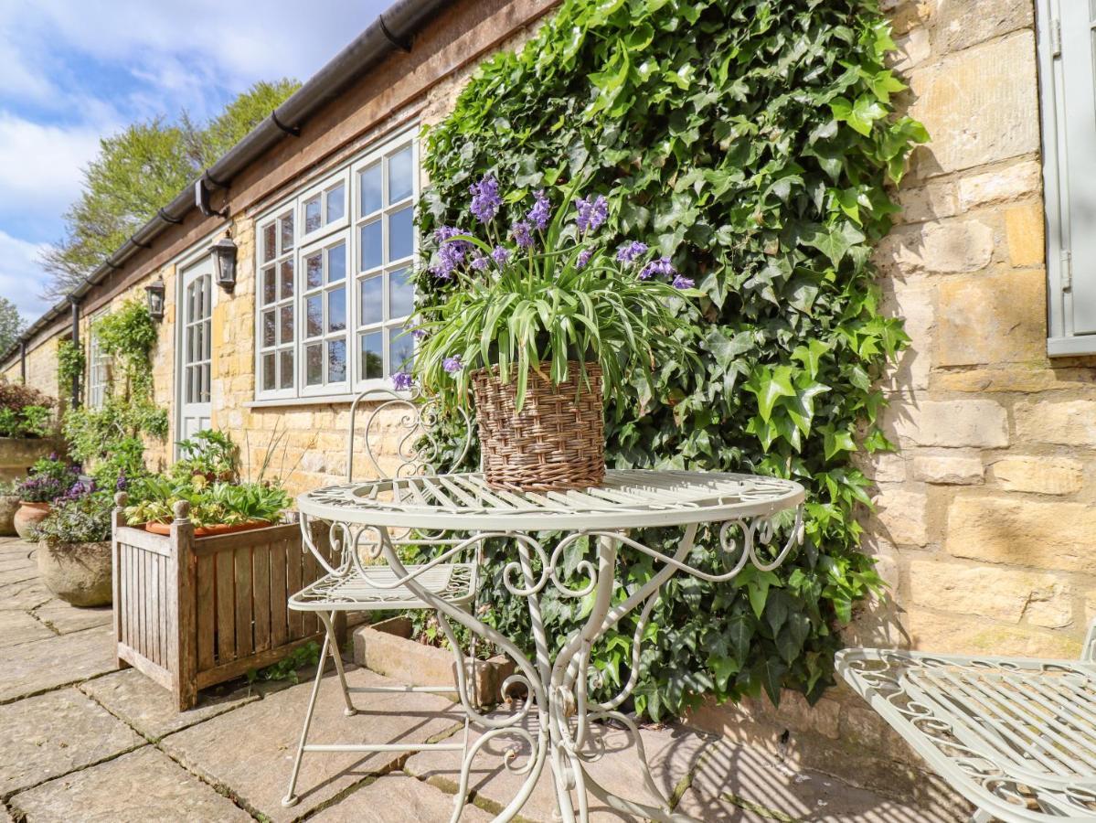 Foxhill Farm Barn Villa Bourton-on-the-Water Exteriör bild