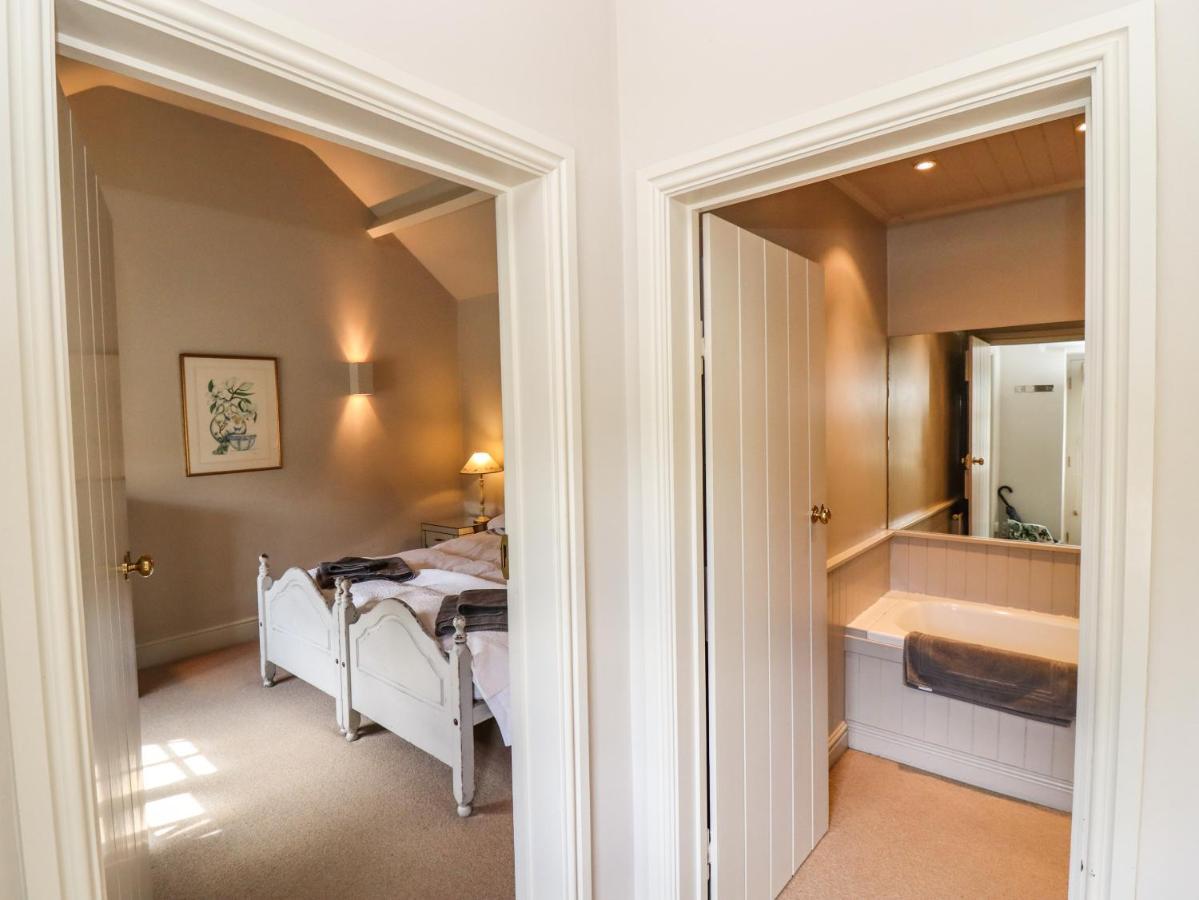 Foxhill Farm Barn Villa Bourton-on-the-Water Exteriör bild